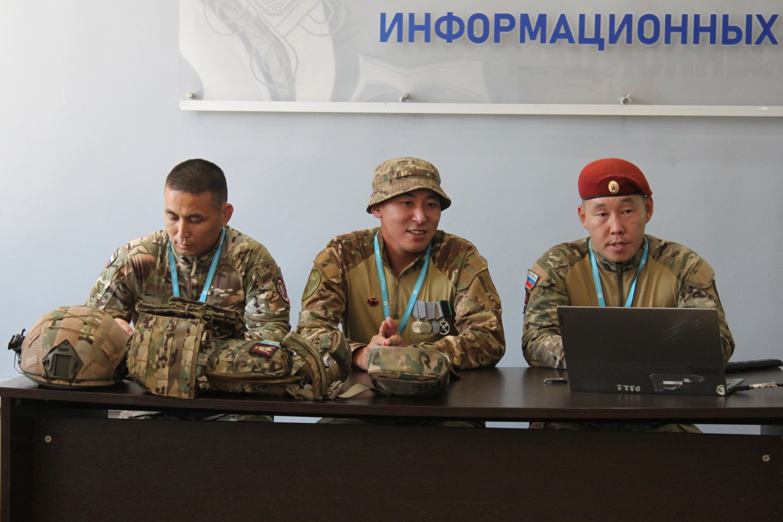 Бойцы ЧВК «Вагнер» в Туве учили детей дисциплине и взаимовыручке