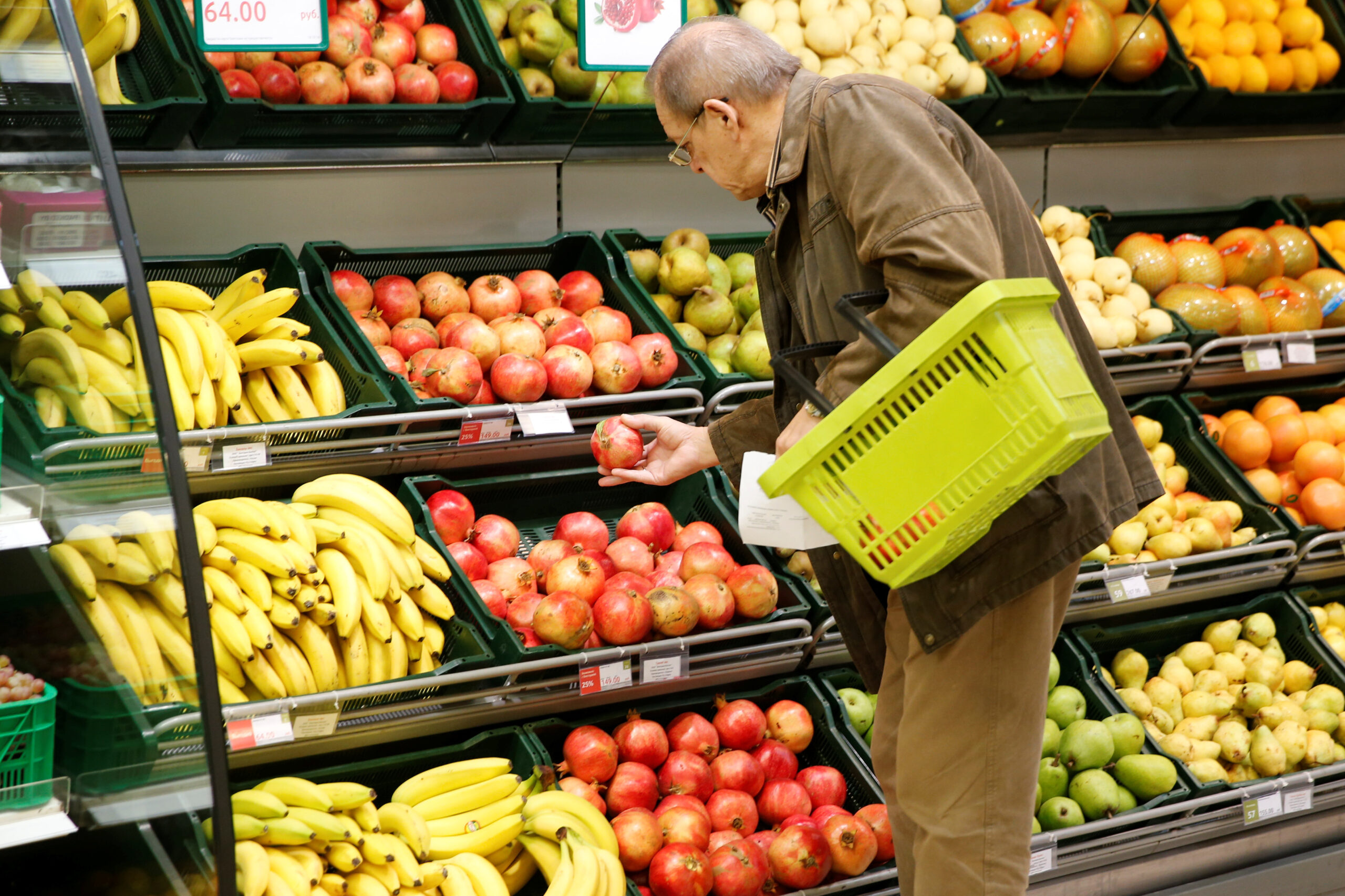 10% россиян постоянно ограничивают себя в продуктах питания