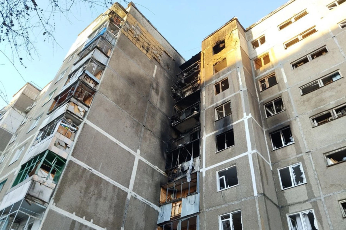Массированная атака беспилотников по Курску: повреждены более 20 многоэтажек, один человек погиб