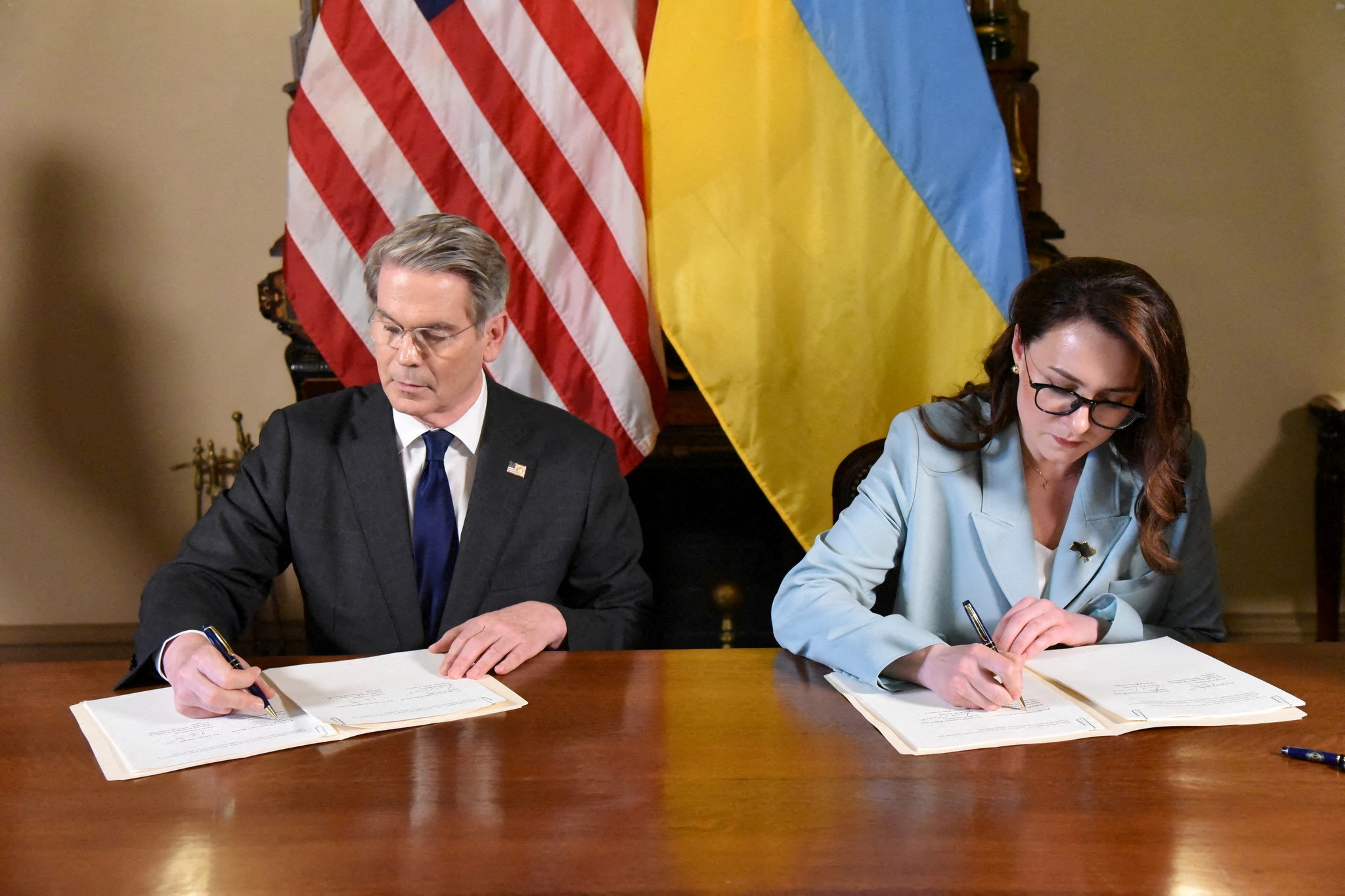 США и Украина подписали соглашение о минералах