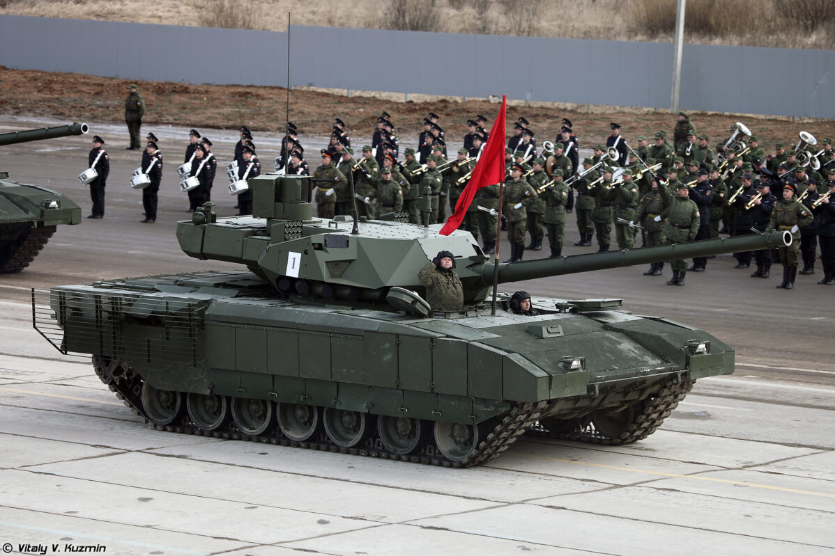 Танк Т-14 на платформе «Армата» заявлялся Россией как современный образец тяжёлой наземной техники. Проект так и не реализовали
