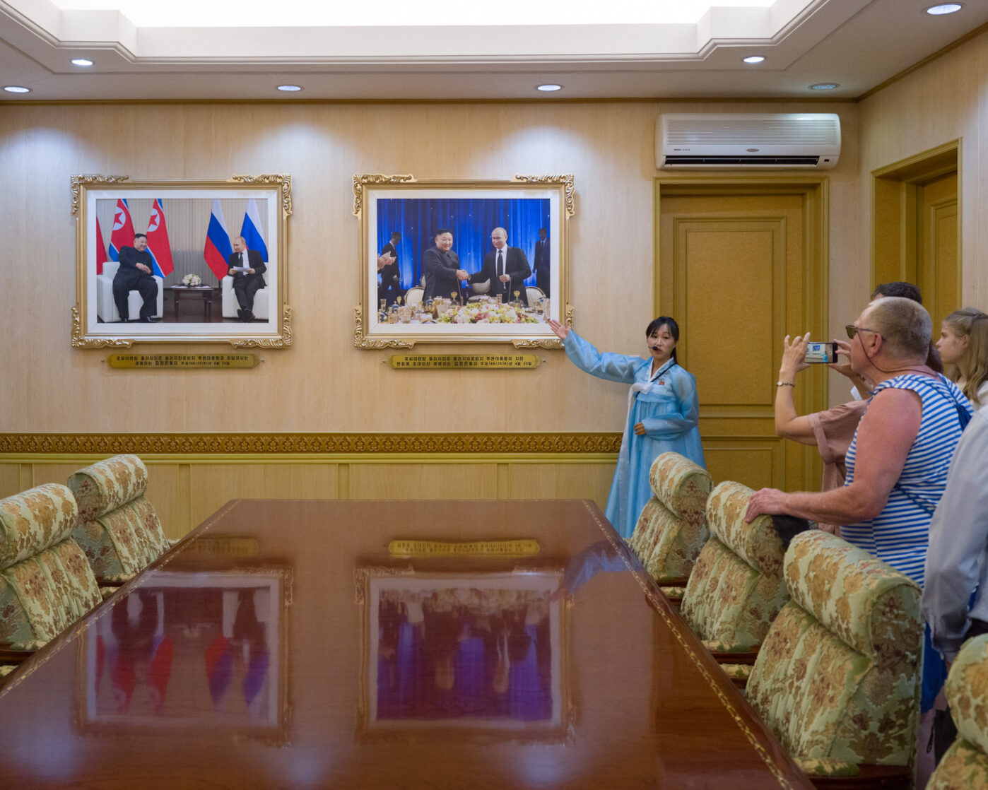 Дом дружбы России и&nbsp;КНДР в&nbsp;Расоне. Здесь экскурсоводы рассказывают российским туристам об&nbsp;истории взаимоотношений двух стран