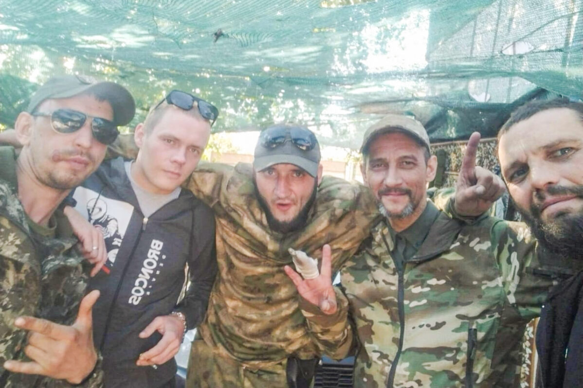 Что такое обнуление на «СВО»? Это внесудебная расправа, когда человека убивают свои же. Например, за пьянку, отказ идти в штурм или нежелание делиться выплатами за ранение