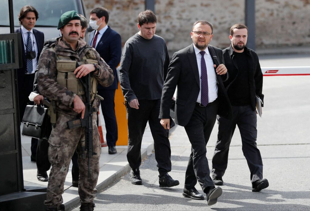 Мирный план Трампа vs Стамбульские соглашения 2022 года: какой из договоров более отвечает интересам России, а какой - Украины