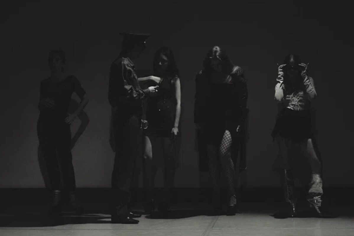 Дарья Марченко: 21-летняя дочь украинского политика Виктора Медведчука и телеведущей Оксаны Марченко и крестница Владимира Путина окончила ВШЭ и интересовалась обучением в ГИТИСе