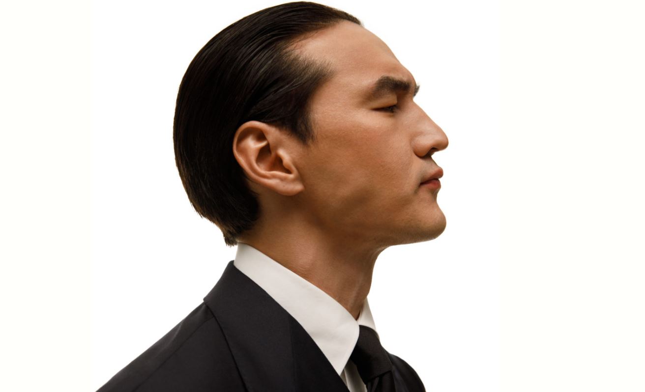 Казахстанскому комику Нурлану Сабурову запретили въезд в Россию на 50 лет