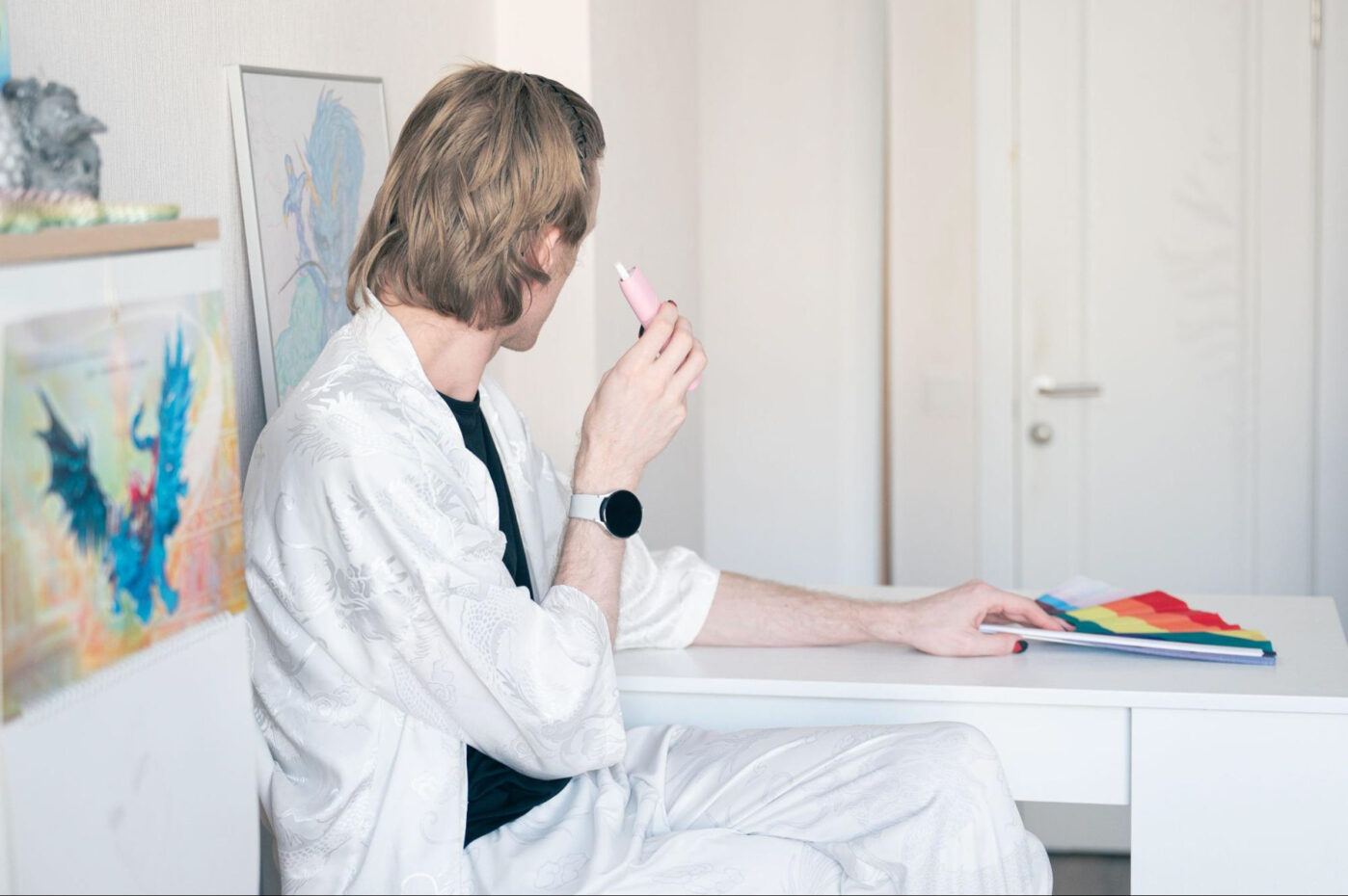 ЛГБТК-людей избивают и шантажируют на «подставных свиданиях», а полиция часто закрывает глаза на насилие