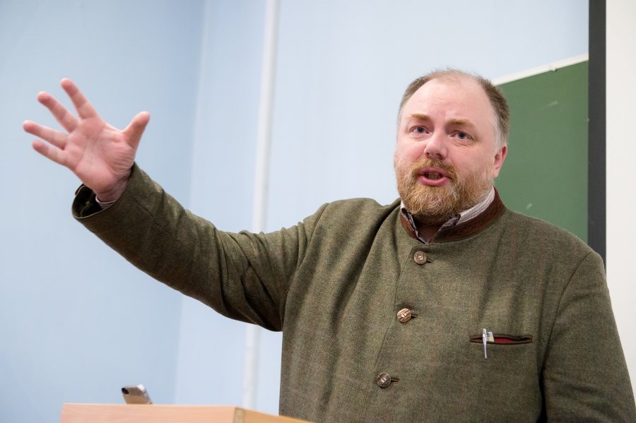 Православный олигарх Константин Малофеев почти не появляется на своих авторских лекциях на факультете политологии МГУ